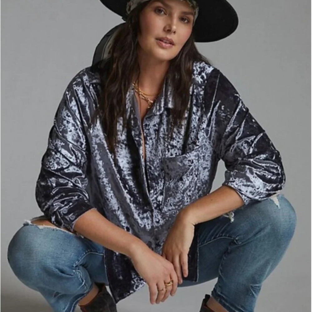 Anthropology AMADI Button Down Shirt Grey Crushed Velvet Party Holiday Luxe‎ L